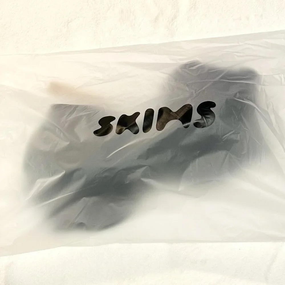 NWT SKIMS Smoothing Intimates Full Coverage Lightly Lined Bra in Onyx - 36DDD - Picture 9 of 9